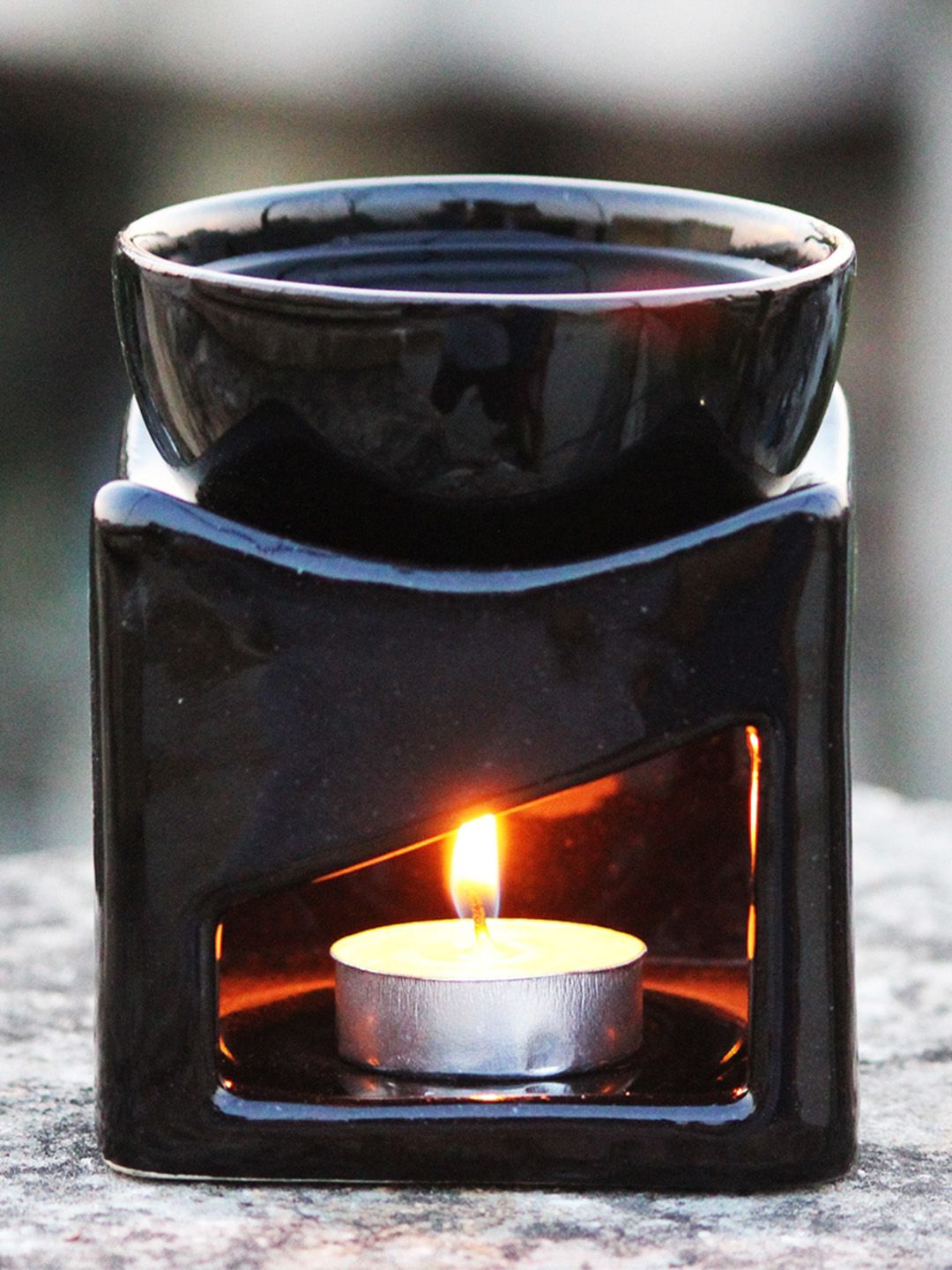 Brahmz Black Solid Ceramic Lamp Candle Diffuser Price in India