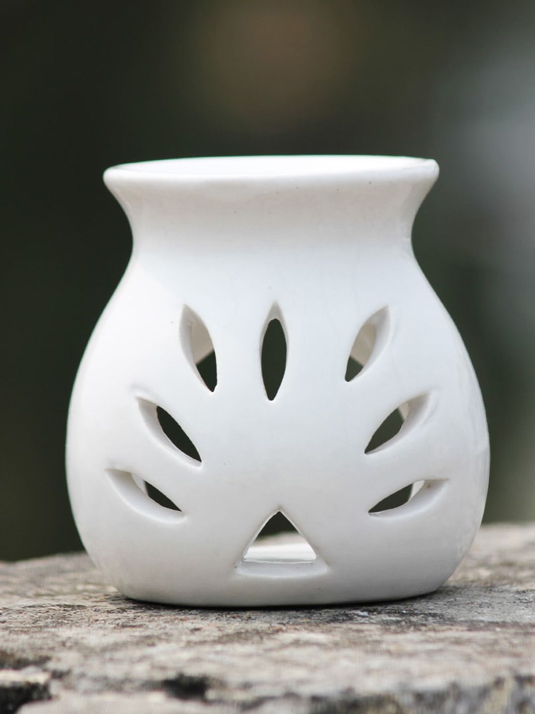Brahmz White Ceramic Aroma Oil Diffuser Burner for Aromatherapy Price in India