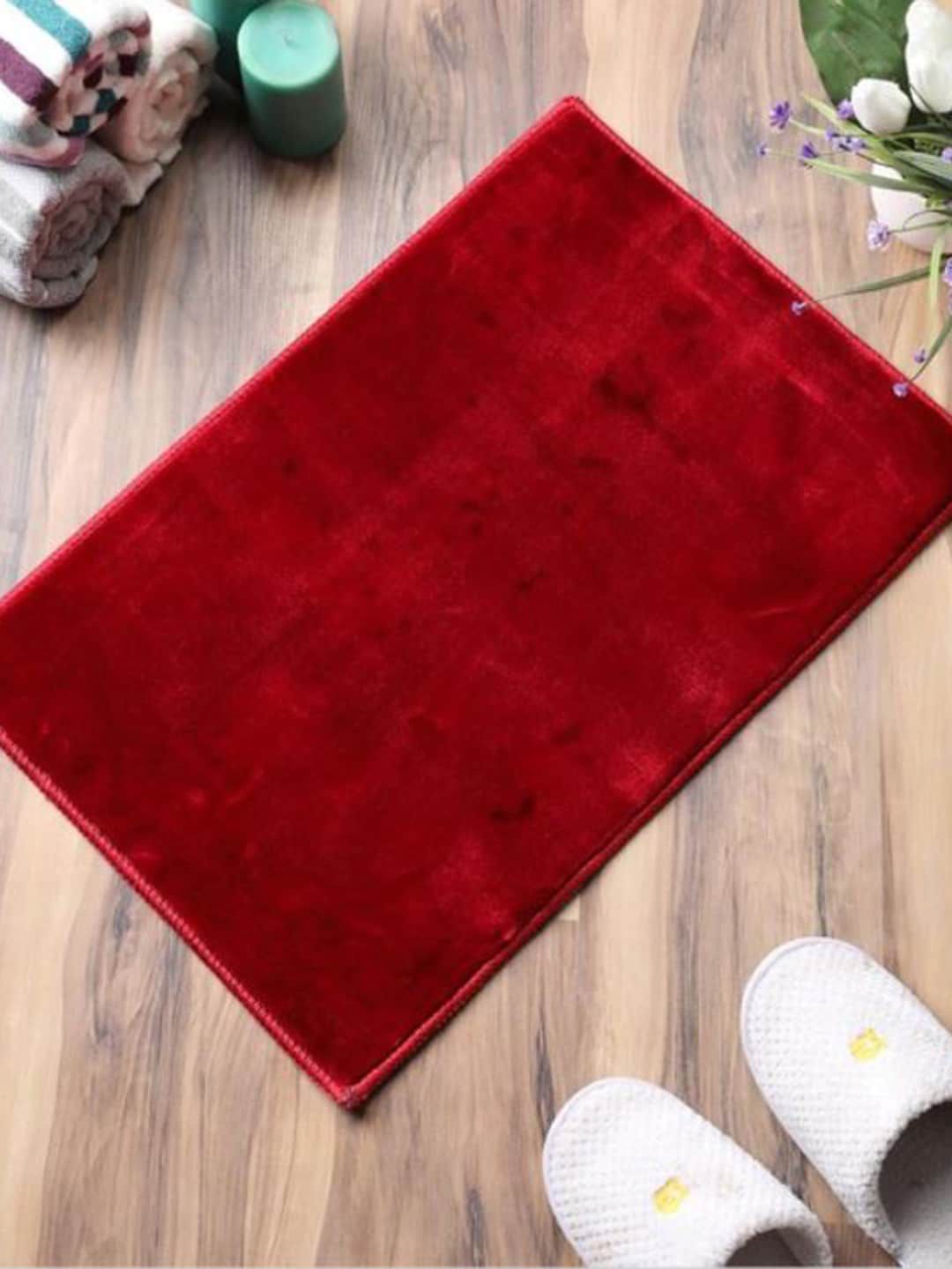 Gallery99  Red Solid Anti-Skid Bath Mat Price in India