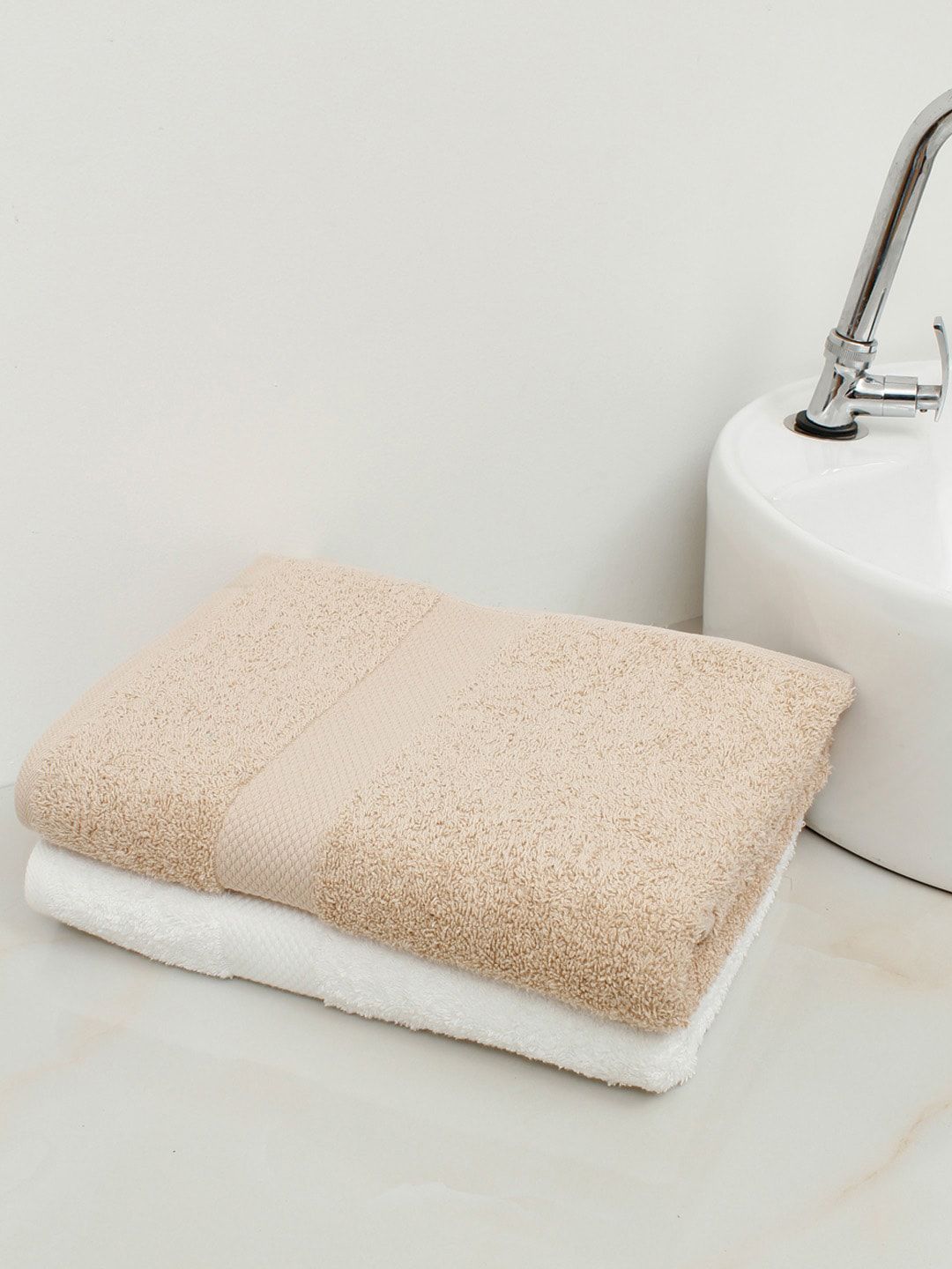 AVI Living Set Of 2 Beige & Cream Solid 500 GSM Pure Cotton Bath Towels Price in India