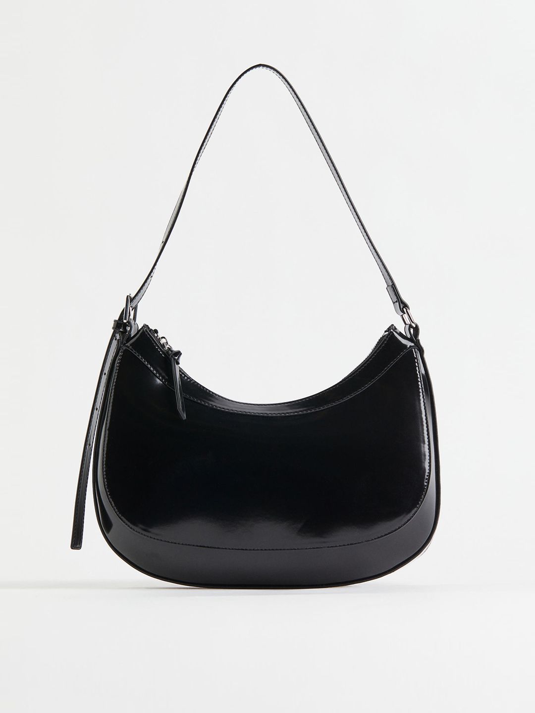 H&M Women Black Shoulder Bag Price in India