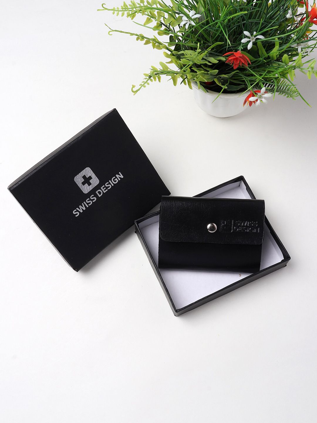 Swiss Design Unisex Black & Silver-Toned Card Holder Price in India