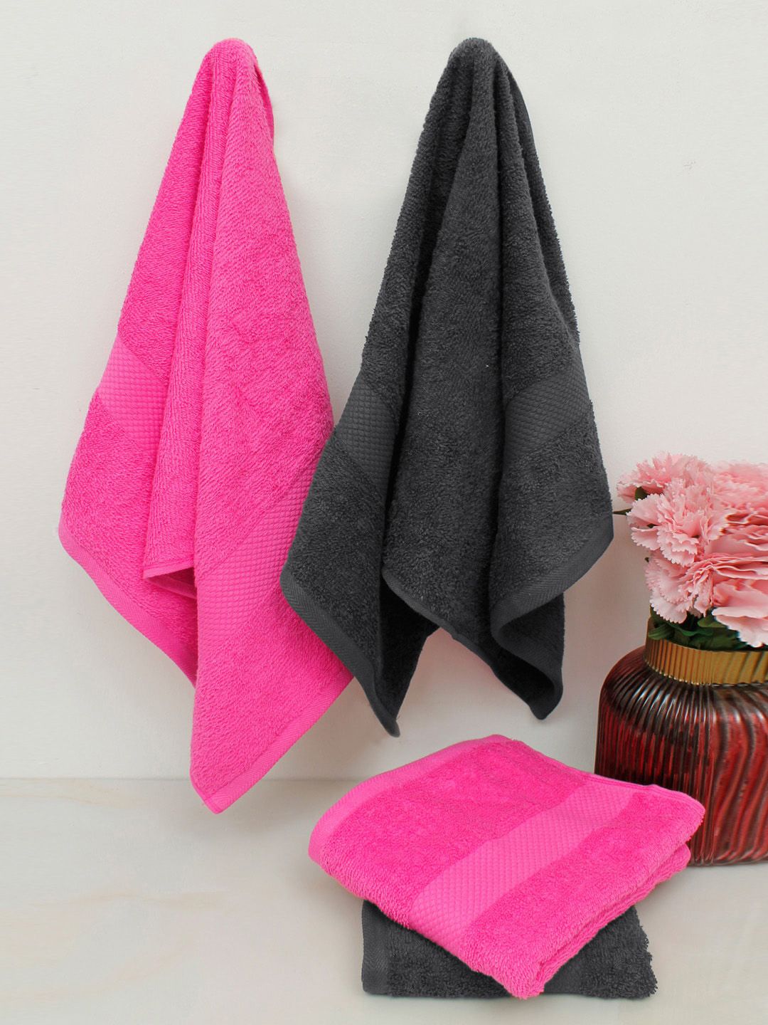 AVI Living Black & Pink Set of 4 Solid 500 GSM Pure Cotton Hand Towels Price in India