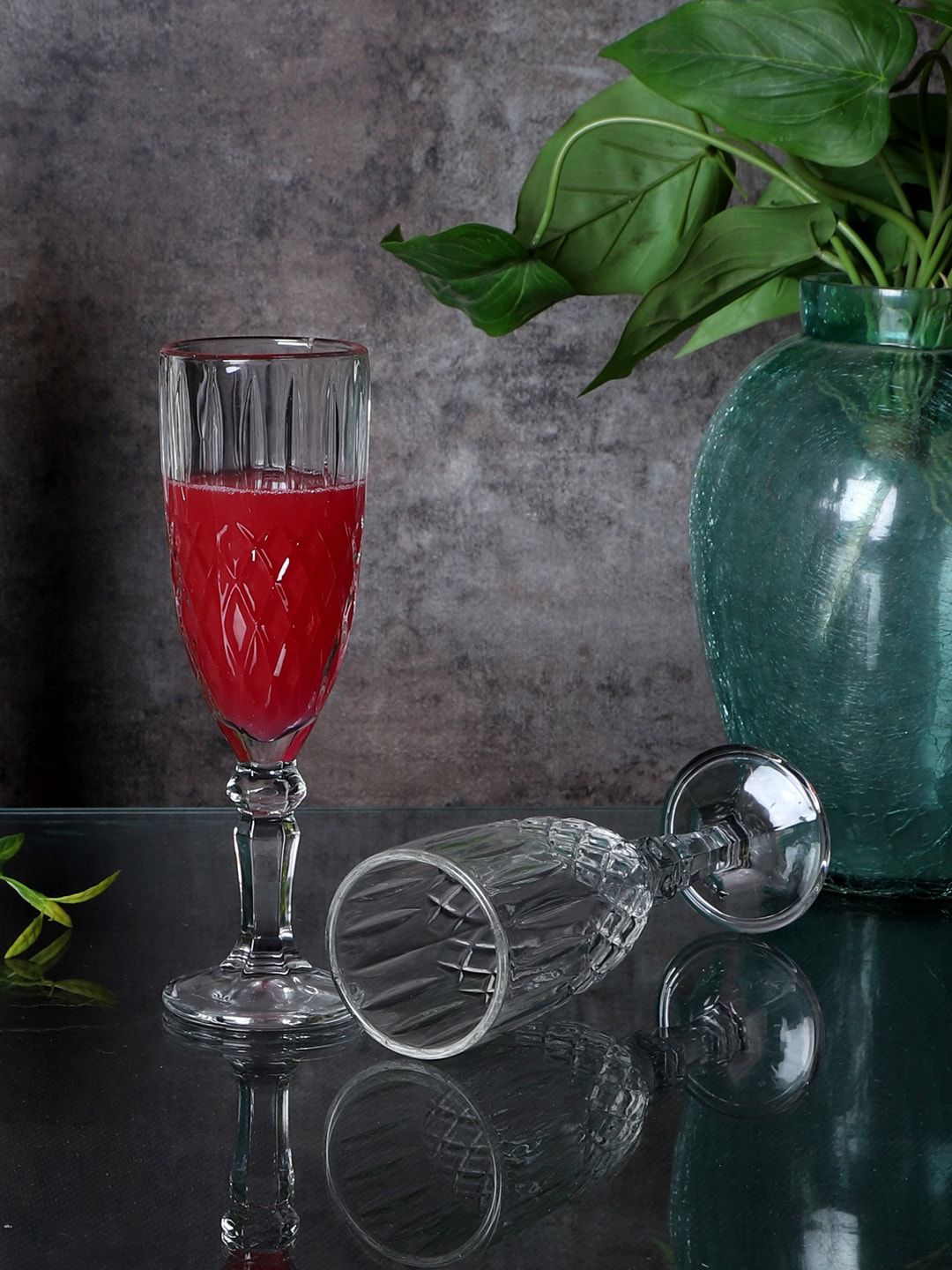 Ceradeco Goblet Set Of 6 Transparent Textured Wine Glass- 165 ML Price in India