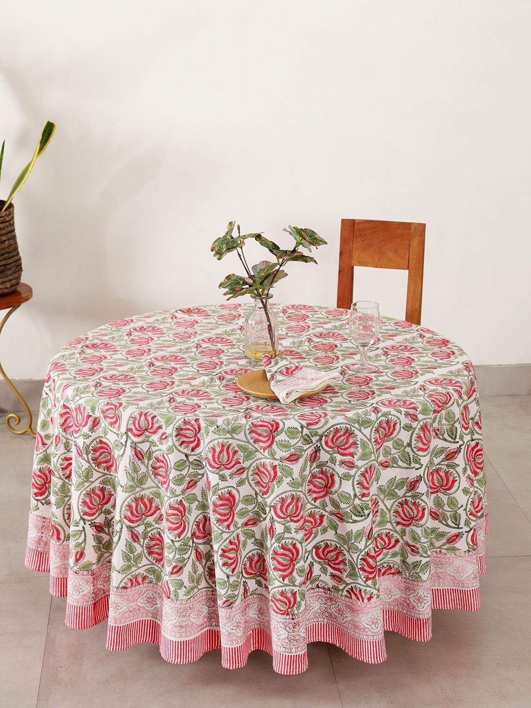 HANDICRAFT PALACE White & Pink Floral Hand Block Printed Round Table Cover With Napkins Price in India