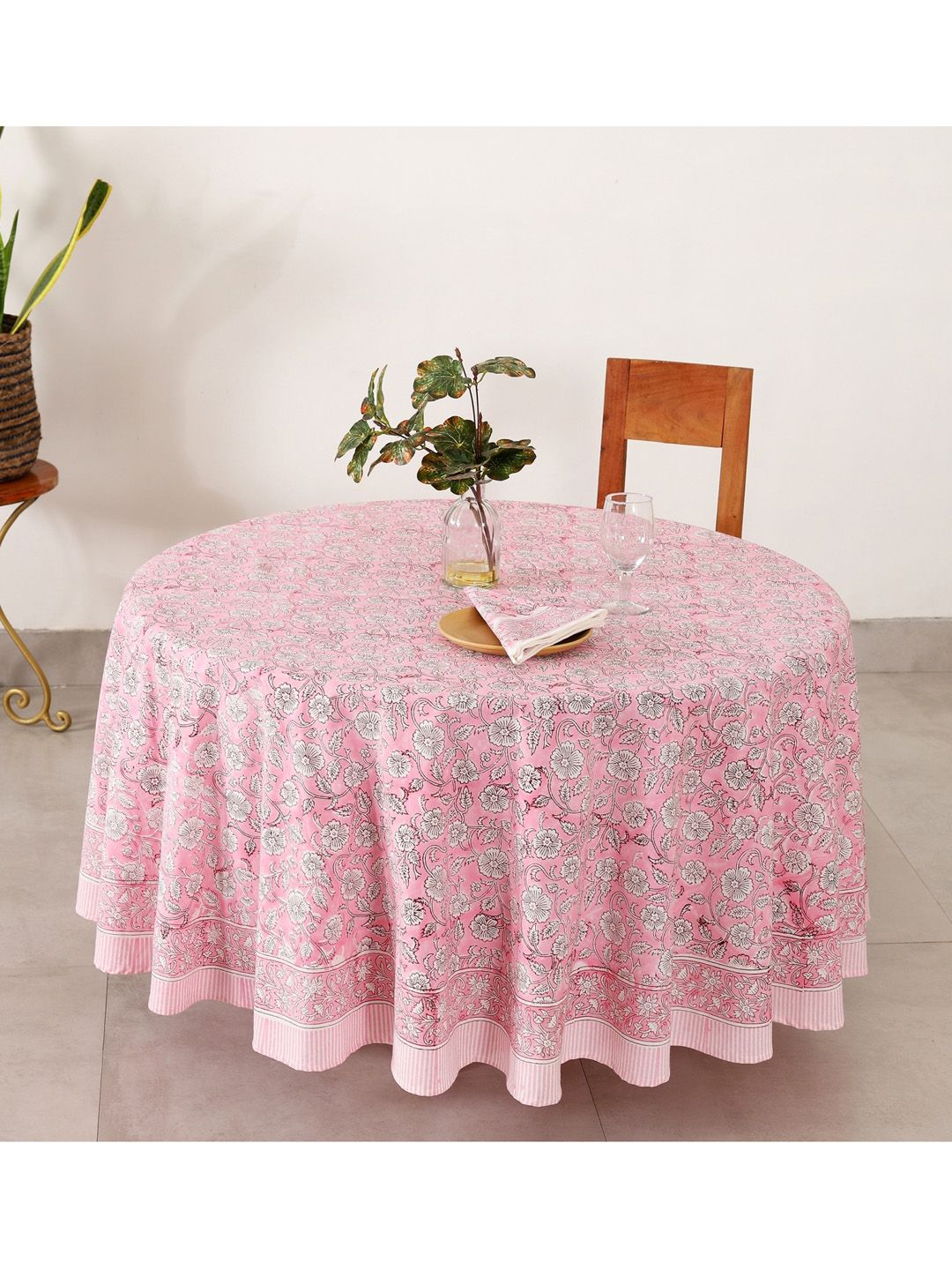 HANDICRAFT PALACE Pink & White Floral Hand Block Printed Round Table Cover With 4 Napkins Price in India