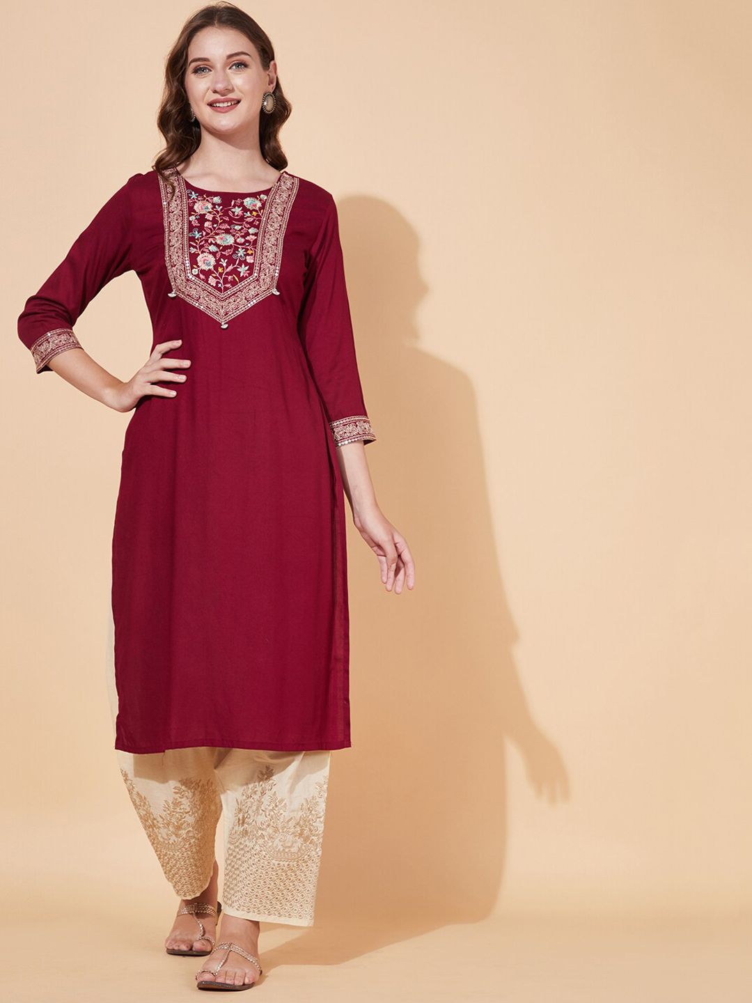 FASHOR Women Maroon Embroidered Straight Kurta