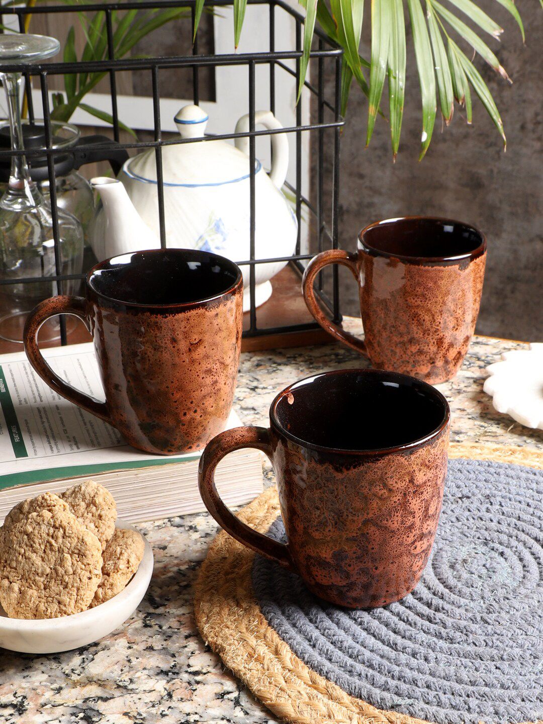 CDI Brown & Black Hand Painted Printed Ceramic Glossy Mugs Set of Cups and Mugs Price in India
