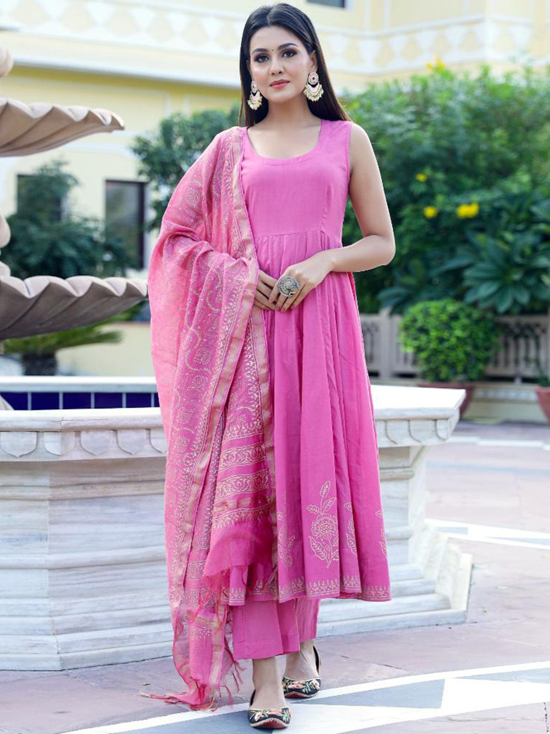 Baisacrafts Women Pink Printed Pure Cotton Kurta with Pyjamas & With Dupatta Price in India