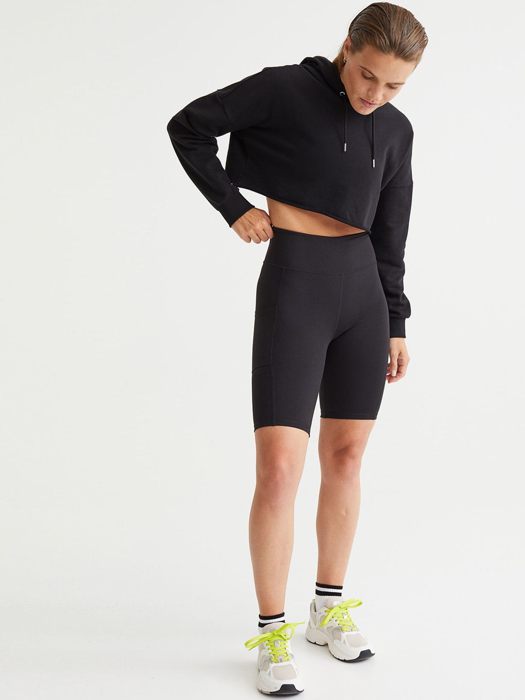 H&M Women Black Sports Cycling Shorts Price in India