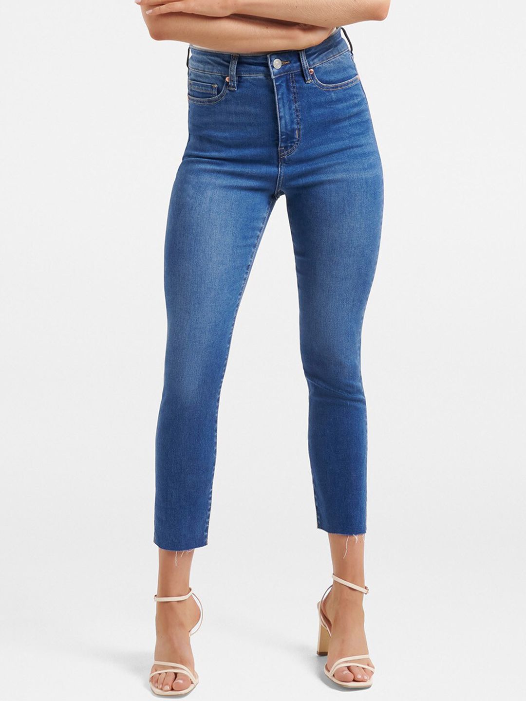 Forever New Women Blue Skinny Fit High-Rise Light Fade Jeans Price in India