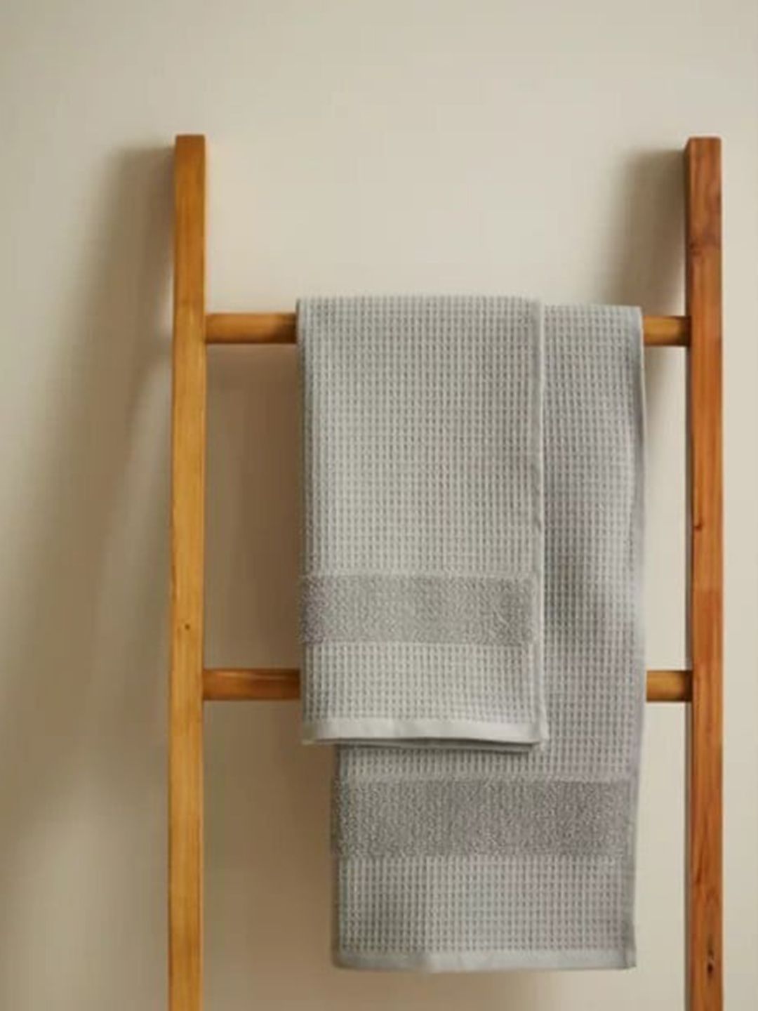 Marks & Spencer Pack of 4 Grey Solid Bath Towels Price in India