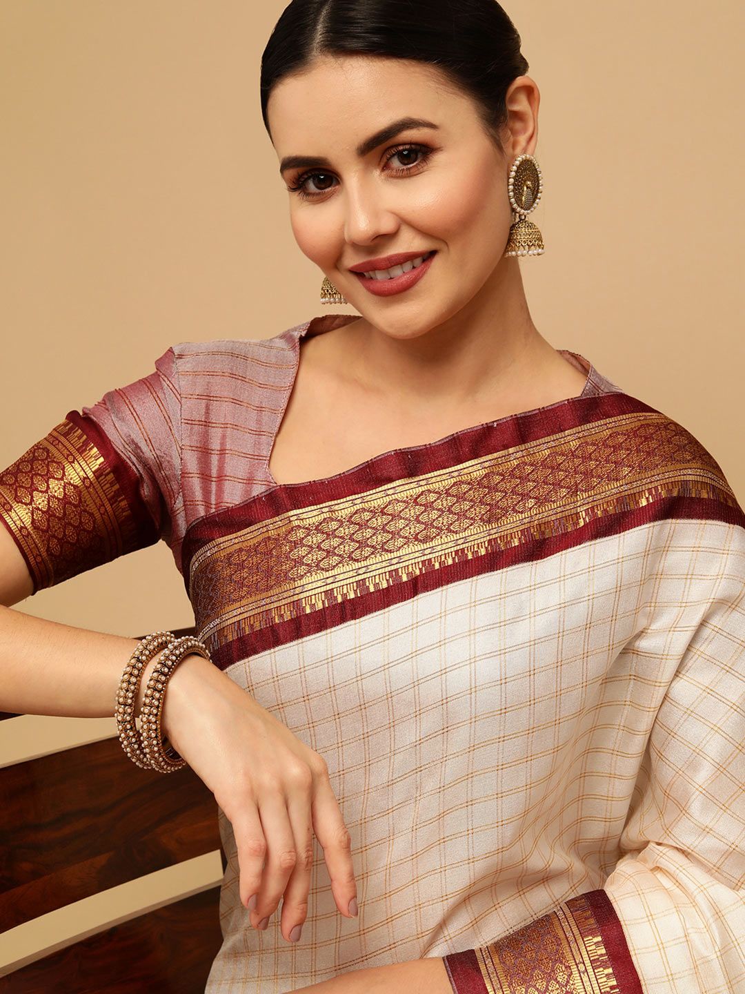 Satrani Women Off White & Maroon Woven Design Zari Saree Price in India