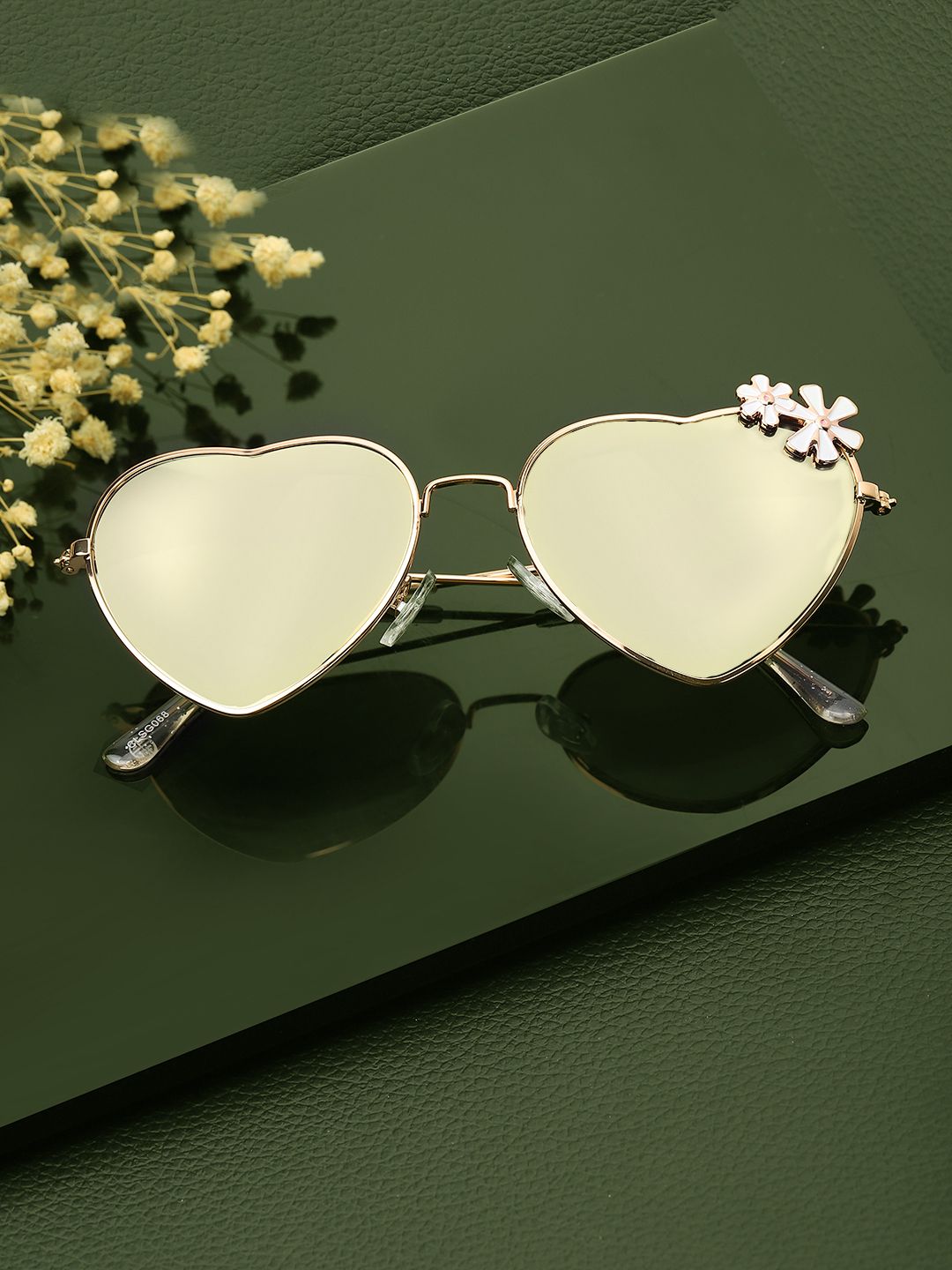 Carlton London Girls Mirrored Lens & Gold-Toned Other Sunglasses