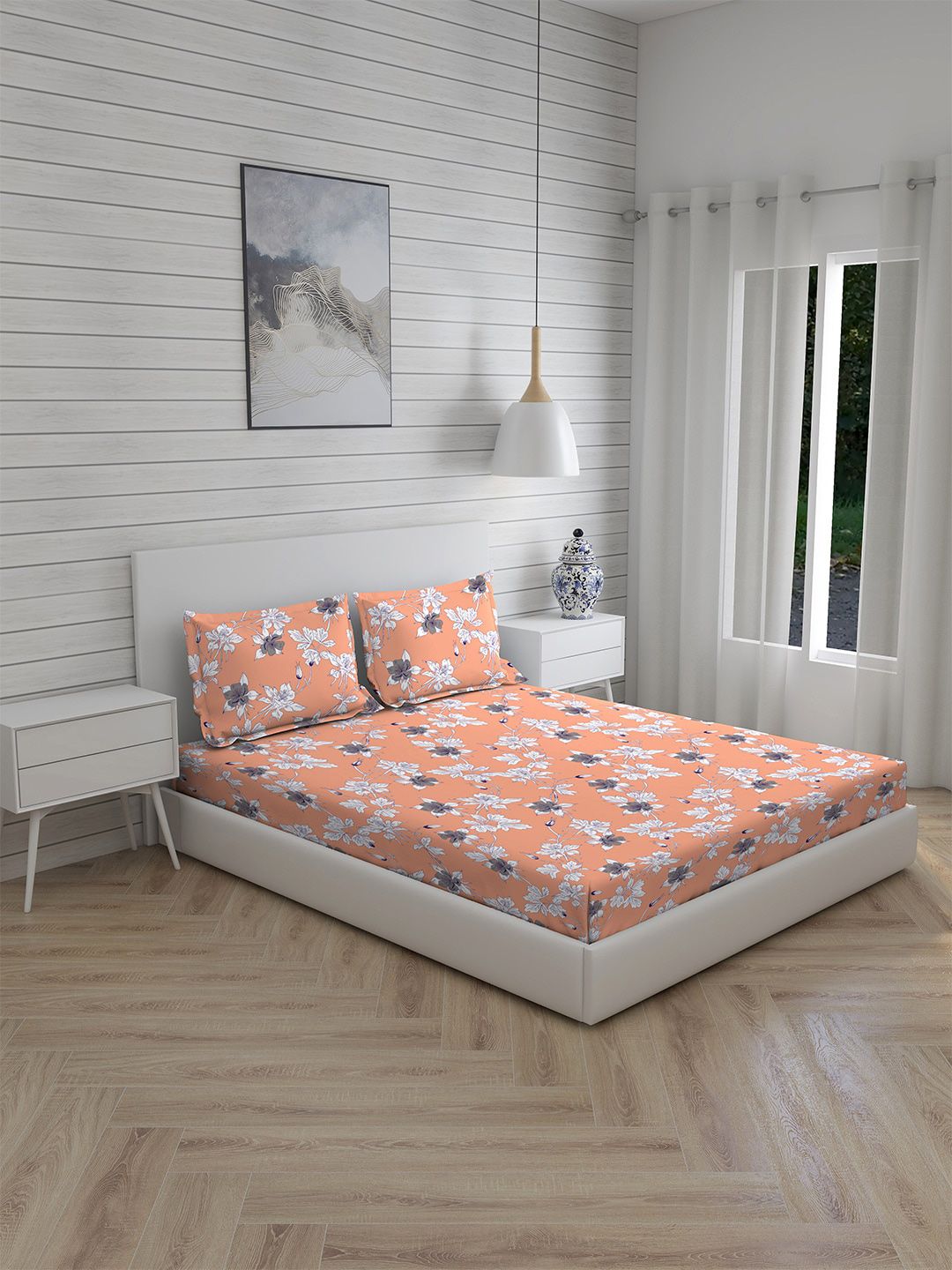 Layers Orange & White Floral 144 TC King Bedsheet with 2 Pillow Covers Price in India