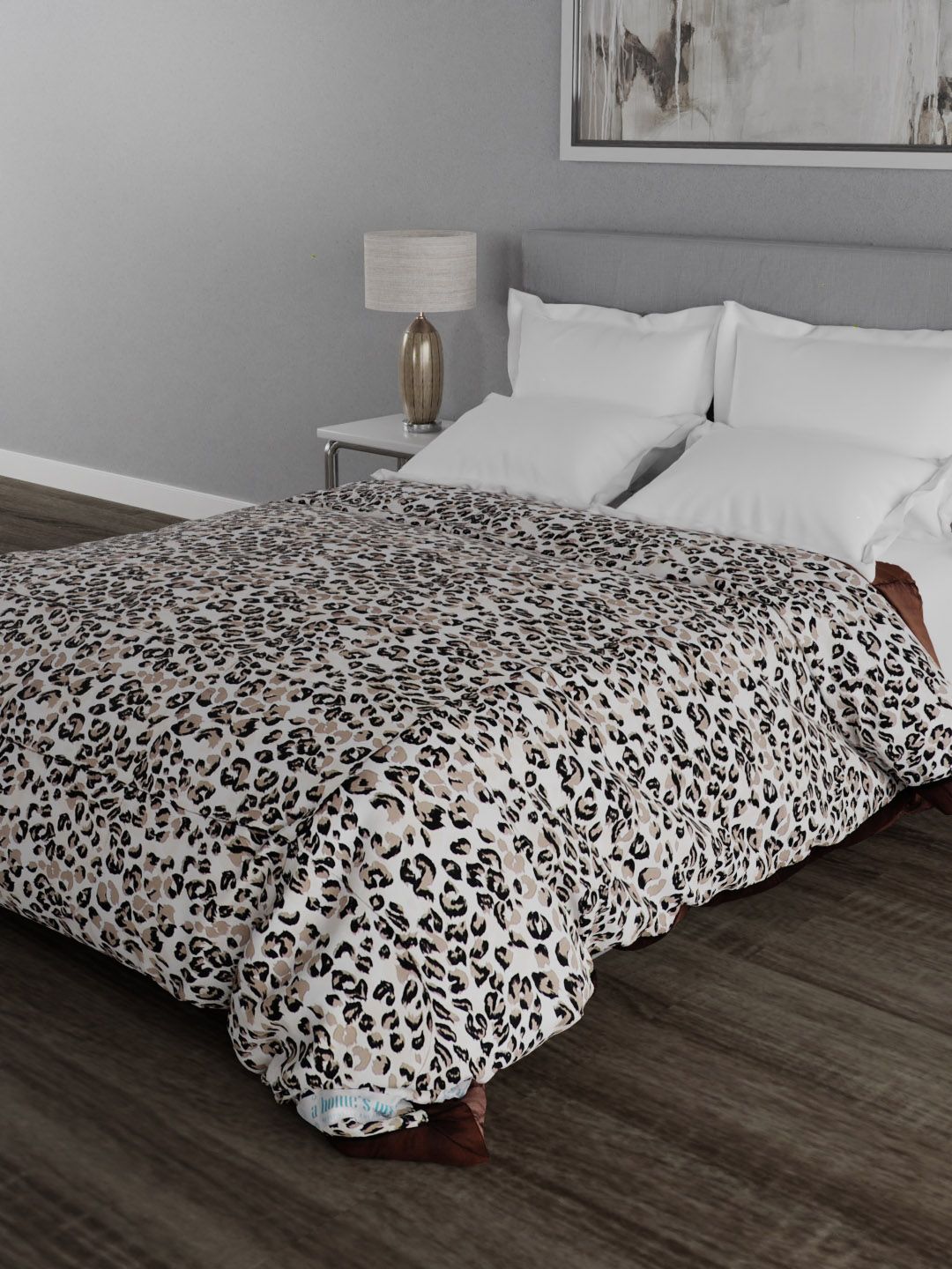A Homes Grace Brown & White Microfiber Heavy Winter 600 GSM Double Bed Quilt Price in India