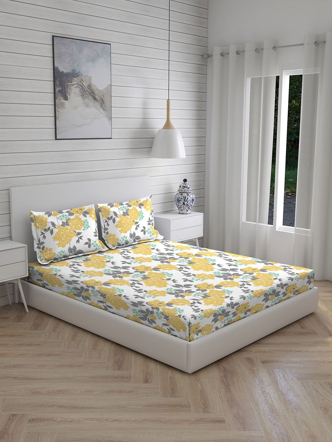Layers Unisex Yellow 225 TC King Sized Double Bedsheets Price in India