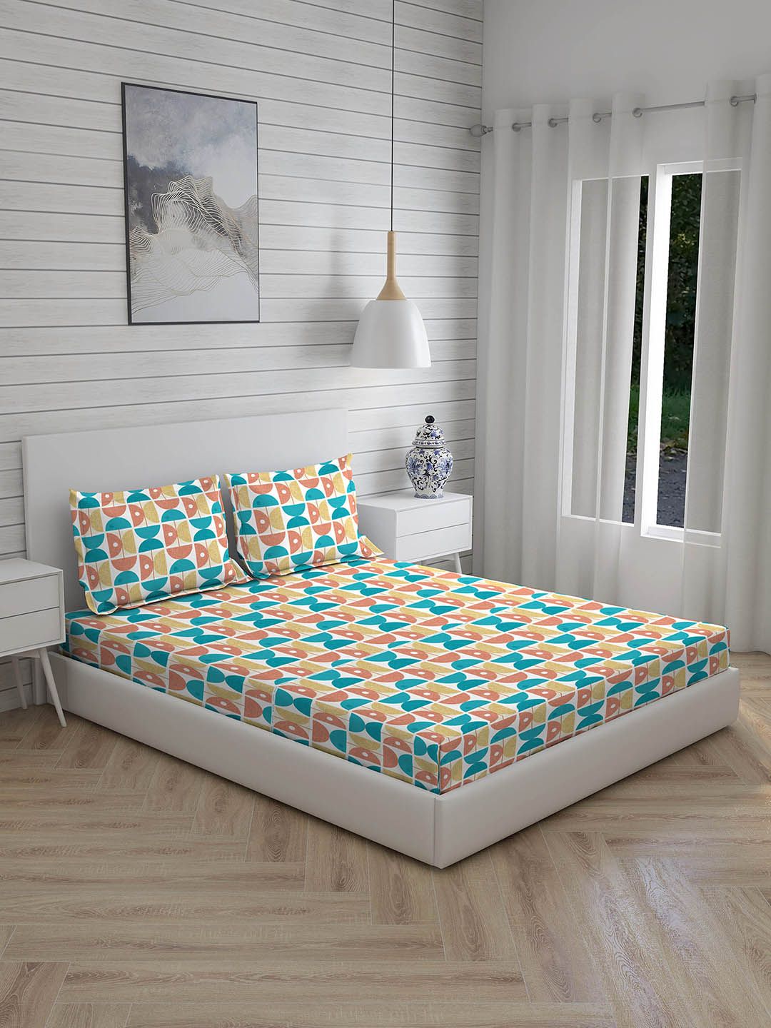 Layers Yellow & Blue Geometric 250 TC King Bedsheet with 2 Pillow Covers Price in India
