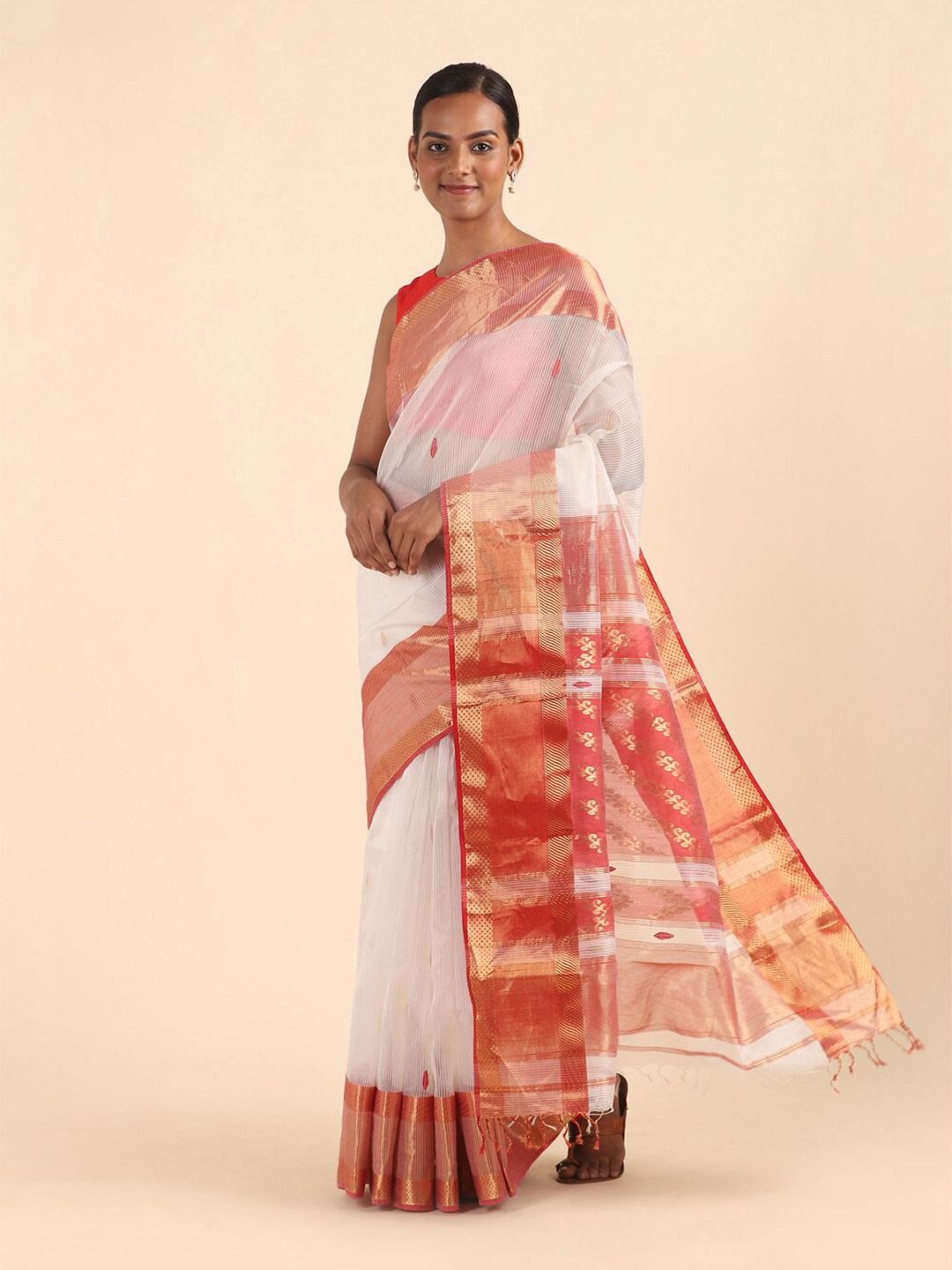 Taneira Off White & Gold-Toned Woven Design Zari Silk Cotton Maheshwari Saree Price in India