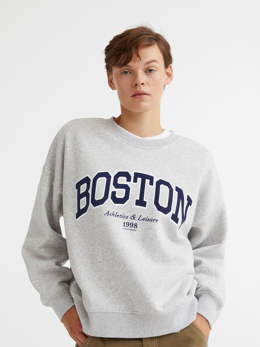 H&M Men Grey Crew-Neck Sweatshirt Price in India