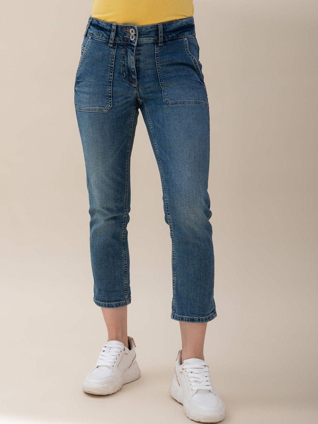 B Copenhagen Women Blue Cropped Jeans Price in India