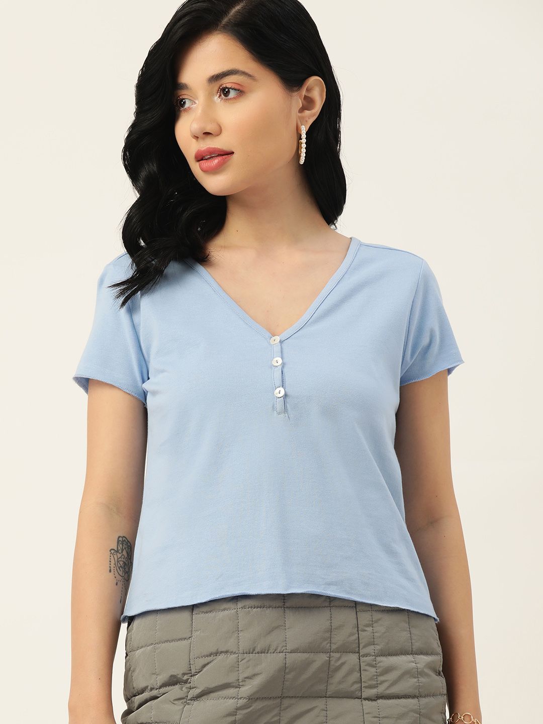 DressBerry Blue Solid V-Neck Top Price in India