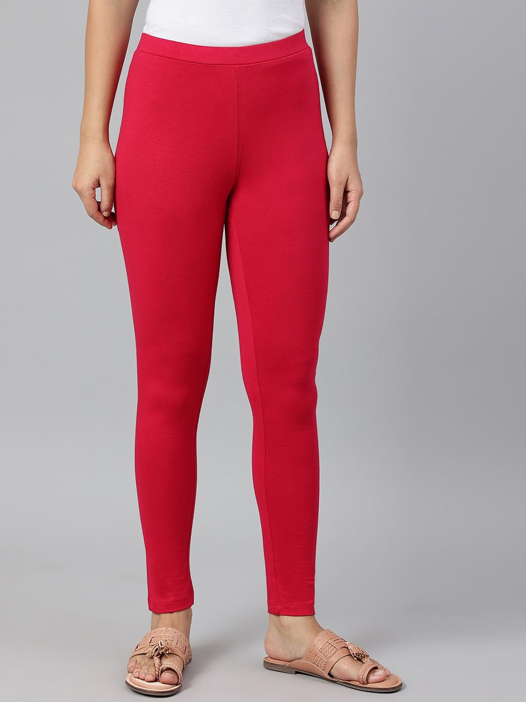 W Women Pink Solid Ankle-Length Leggings Price in India