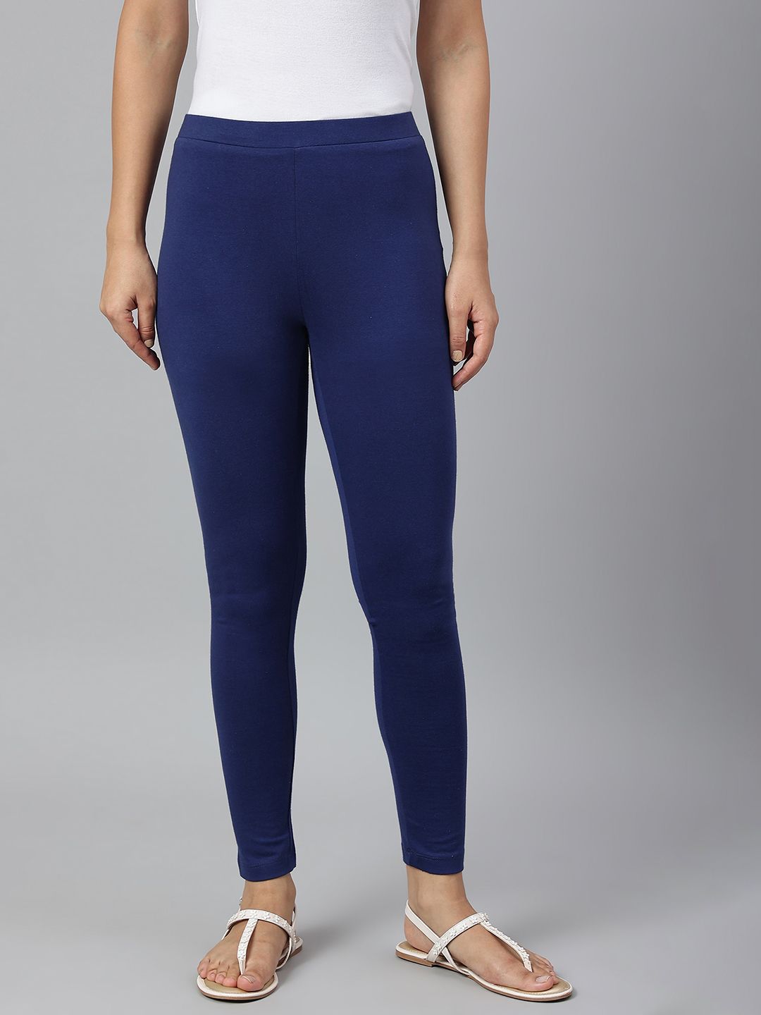 W Women Blue Solid Ankle Length Leggings Price in India