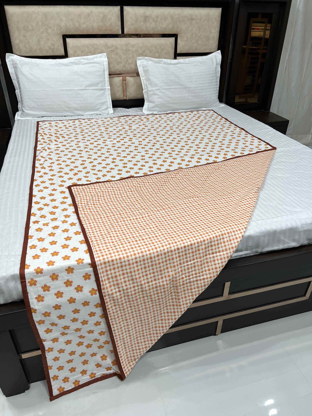Pure Decor Orange & Off White Floral AC Room 233 GSM Single Bed Dohar Price in India