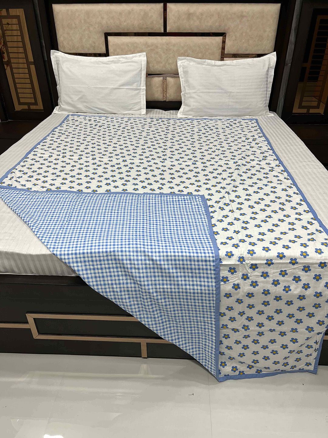 Pure Decor Unisex Blue Blankets Dohars Price in India