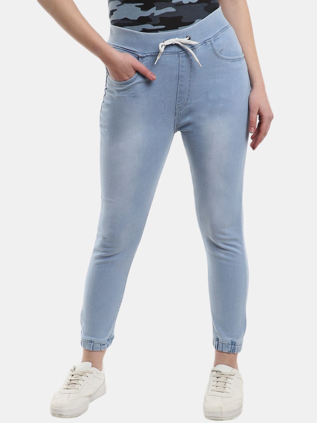 V-Mart Women Blue Classic Light Fade Cuffed Hem Jeans Price in India