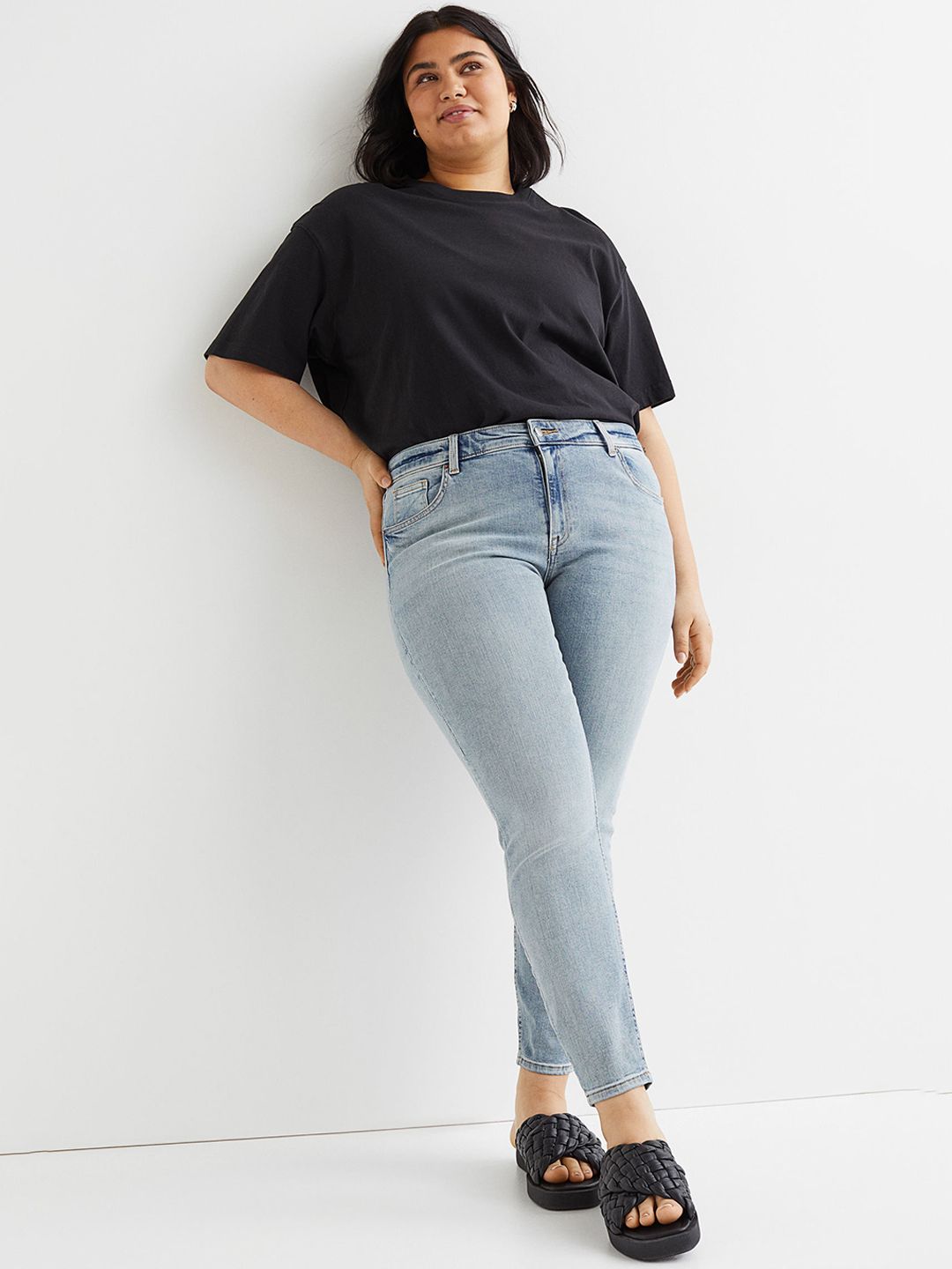 H&M Women Plus Size Blue Skinny Regular Jeans Price in India