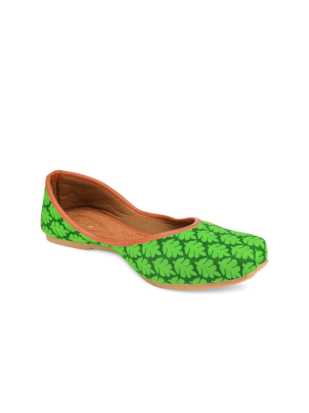 DESI COLOUR Women Green Ethnic Flats