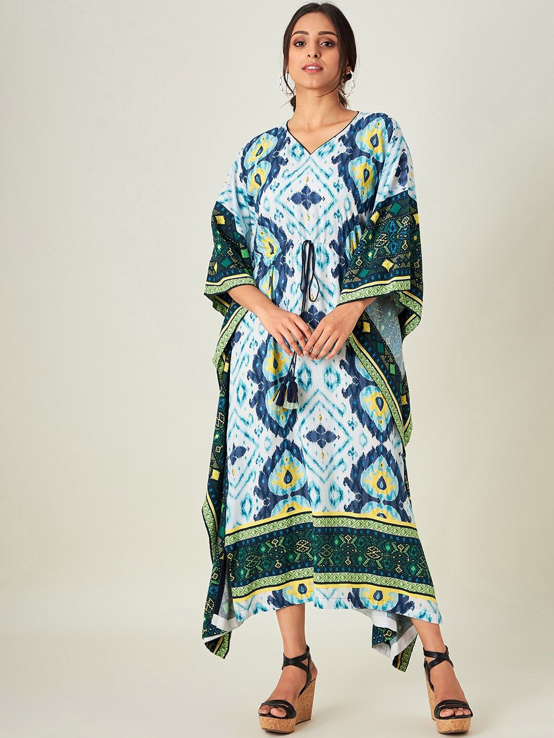 The Kaftan Company Blue & White Ethnic Motifs Ikat Printed Kaftan Maxi Dress Price in India