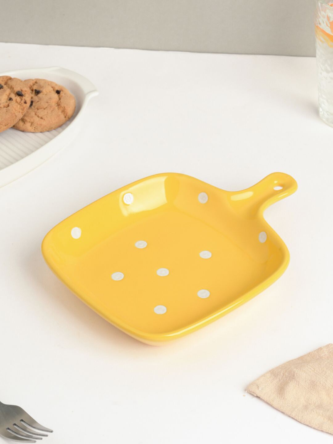 Nestasia Yellow Polka Dots Porcelain Baking Plate Price in India
