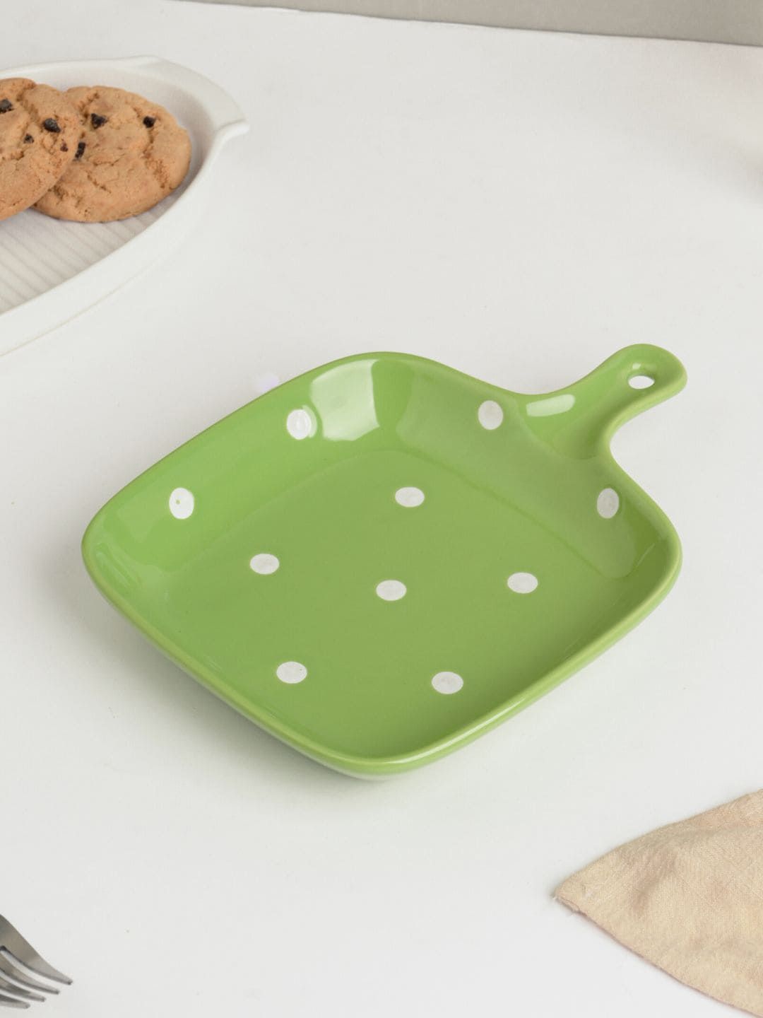 Nestasia Green Polka Dot Printed Baking Plate Price in India