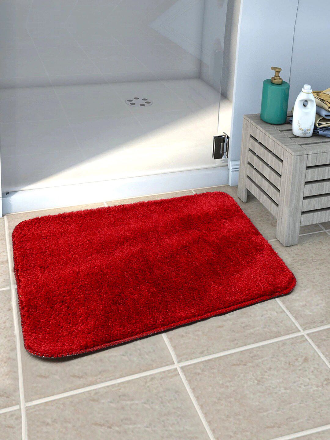 Saral Home Red Solid 210 GSM Microfibre Bath Mat Price in India