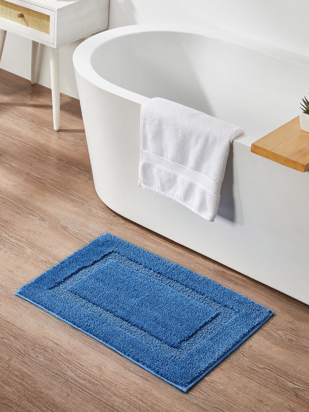 Pano Blue Solid 1600 GSM Anti-Slip Bath Rug Price in India