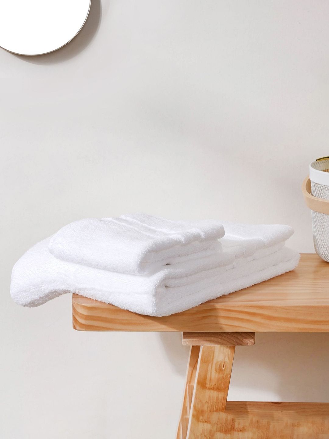 Nestasia Set Of 2 White set of 1 bath towel and 1 hand towel Price in India