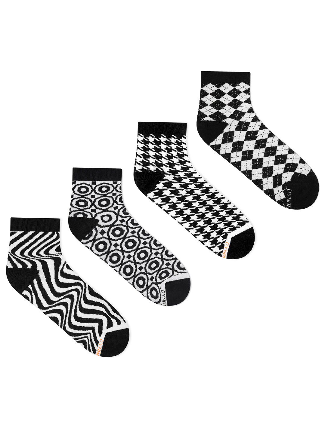 Dynamocks Unisex Pack of 4 Black & White Patterned Ankle-Length Socks