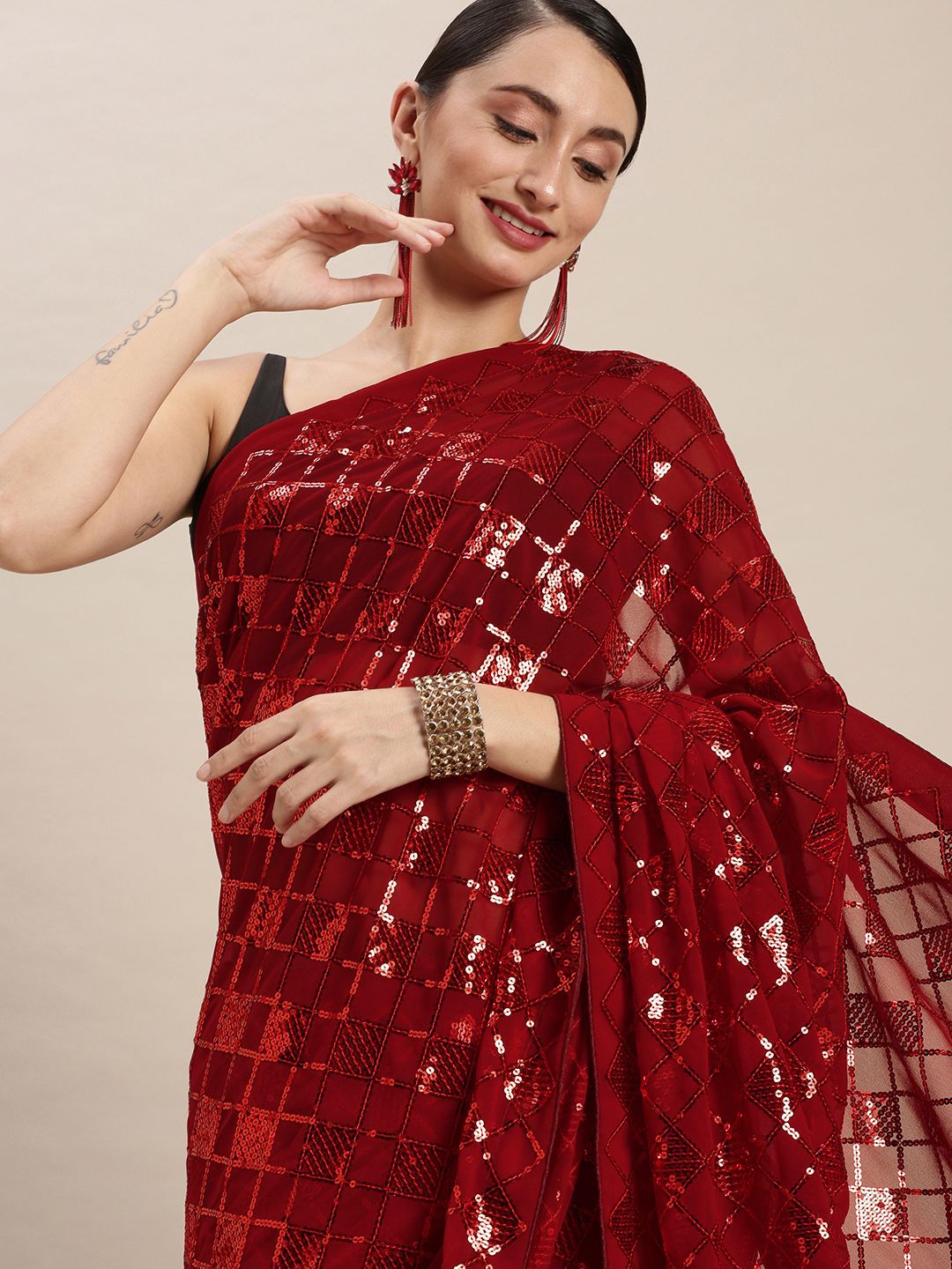 VASTRANAND Red Embellished Sequinned Saree Price in India