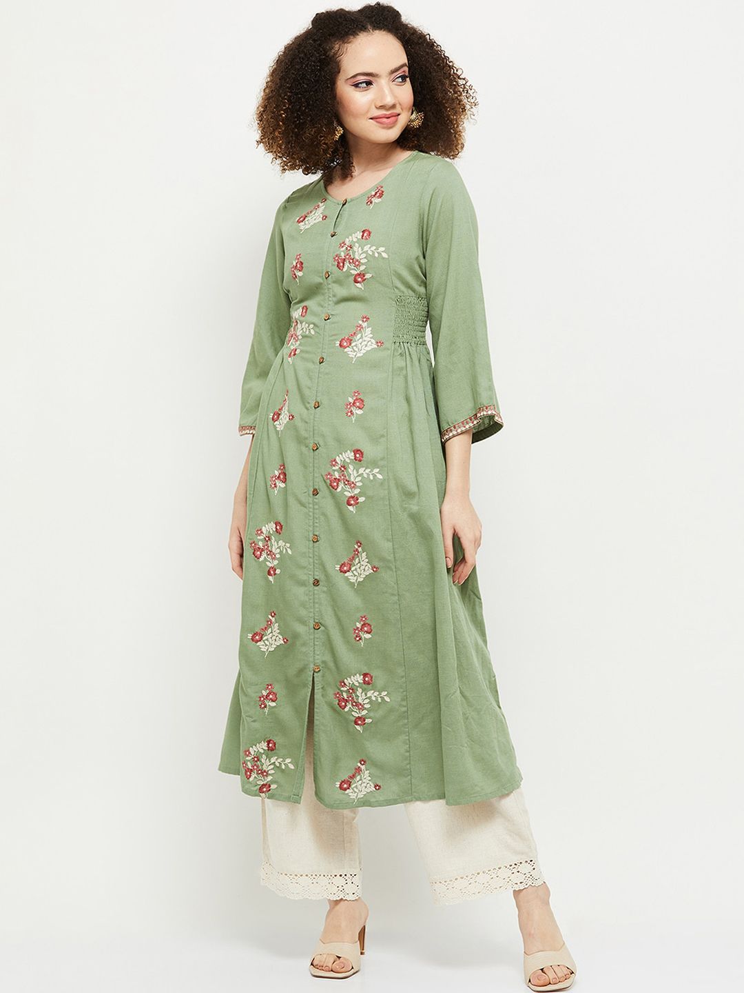 max Women Green Geometric Embroidered Flared Sleeves Thread Work Anarkali Kurta