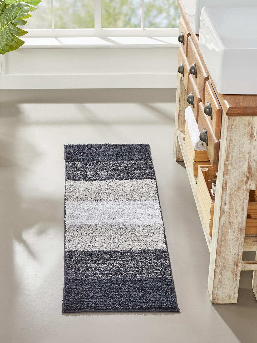 Pano Grey & White Srtriped 1634GSM Bathmats Price in India