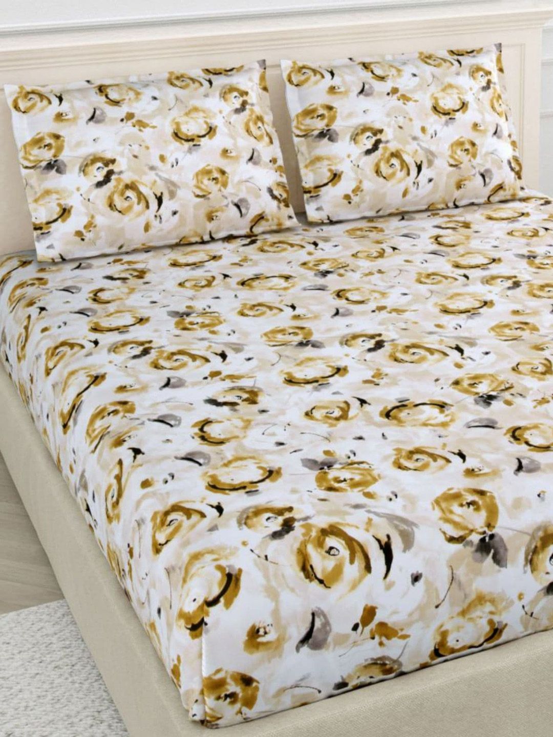 haus & kinder Brown & White Floral 186 TC Queen Bedsheet with 2 Pillow Covers Price in India