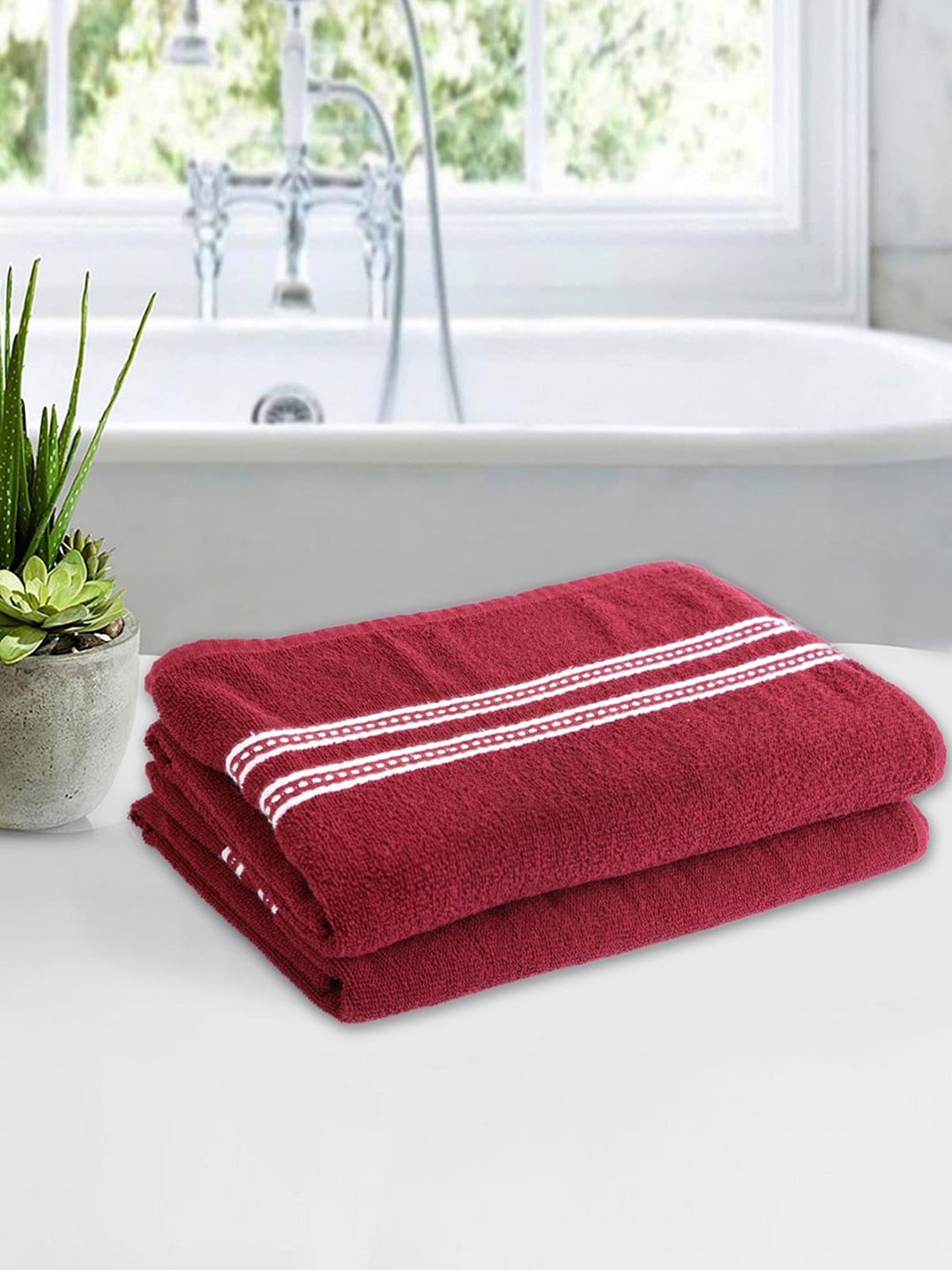 ROMEE  Set of 2 Burgundy Absorbent & Soft Cotton Bath Towels GSM 500 Price in India
