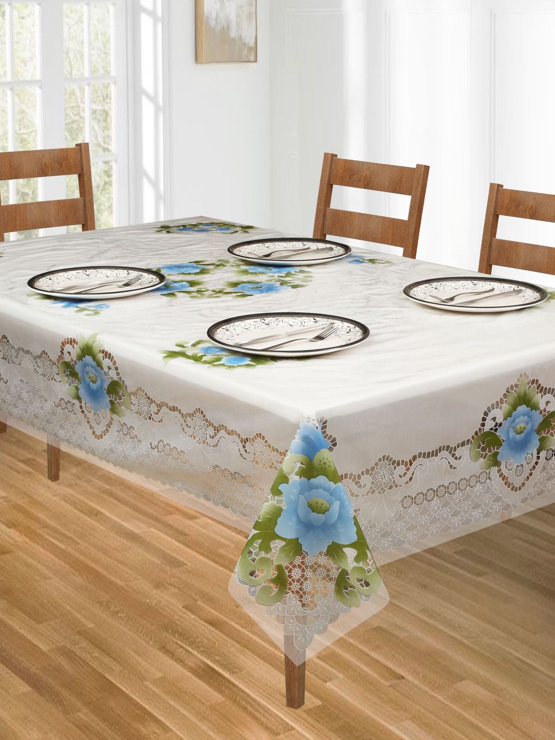 DREAM WEAVERZ Floral Printed 4 Seater Table Covers Price in India