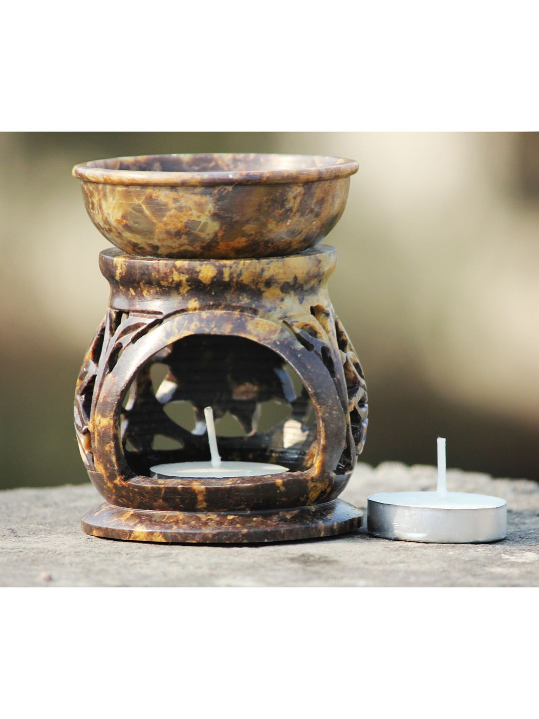 Brahmz Soapstone Aroma Diffuser Lamp Marble Oil Burner with 2 Tea Lights & 2 Aroma Oils Price in India