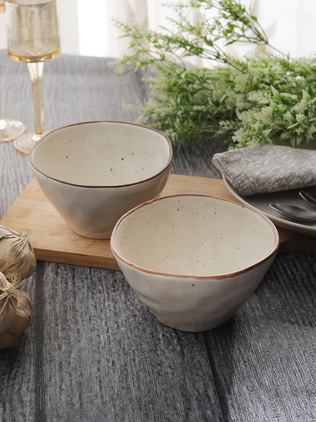 MIAH Decor Off White & Gold-Toned 2 Pieces Handcrafted Stoneware Matte Bowls Price in India