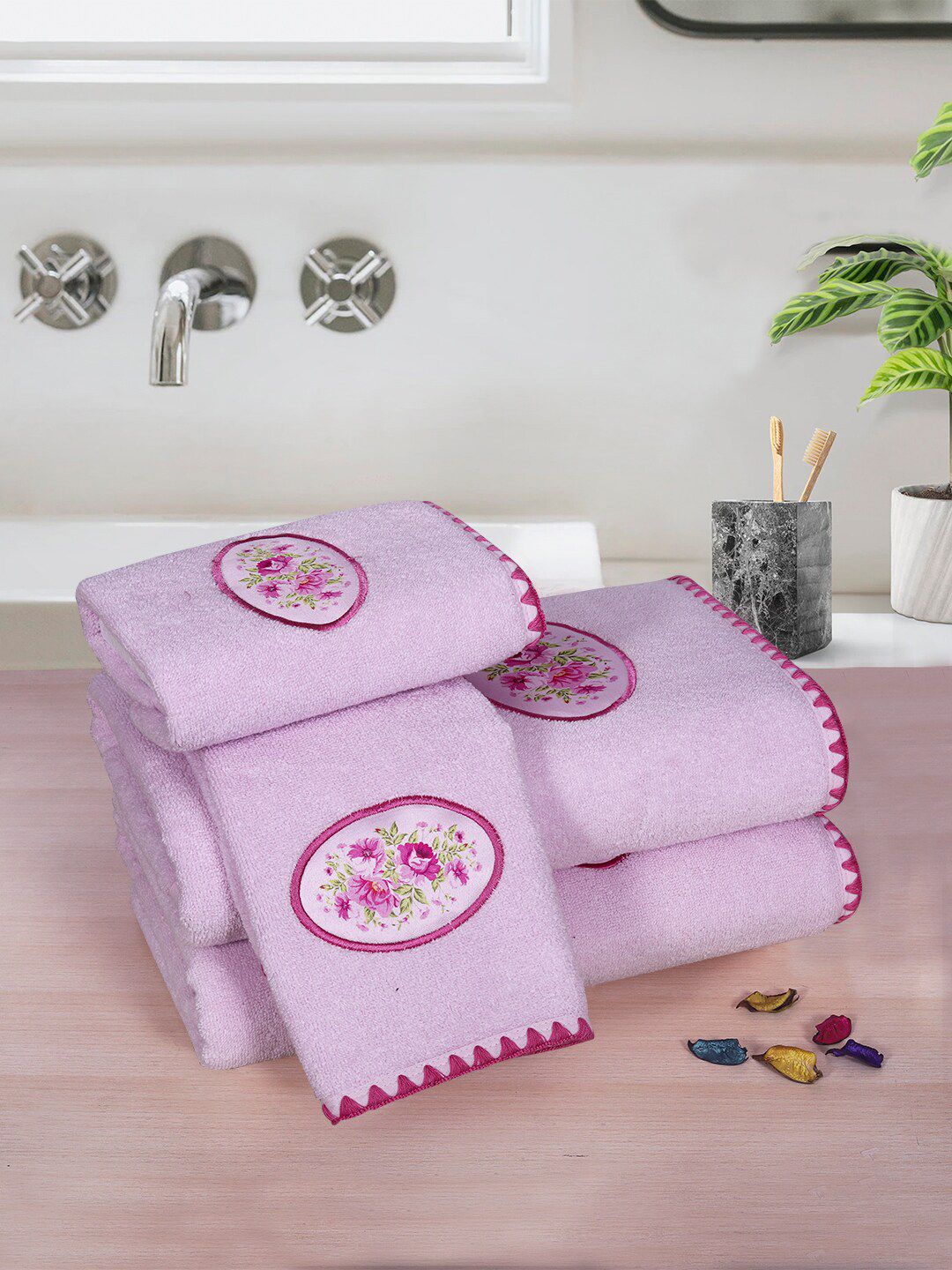 RANGOLI Set Of 2Hand Towels 2 Bath Towels Pink Solid 460GSM 100% Cotton Towel Set Price in India