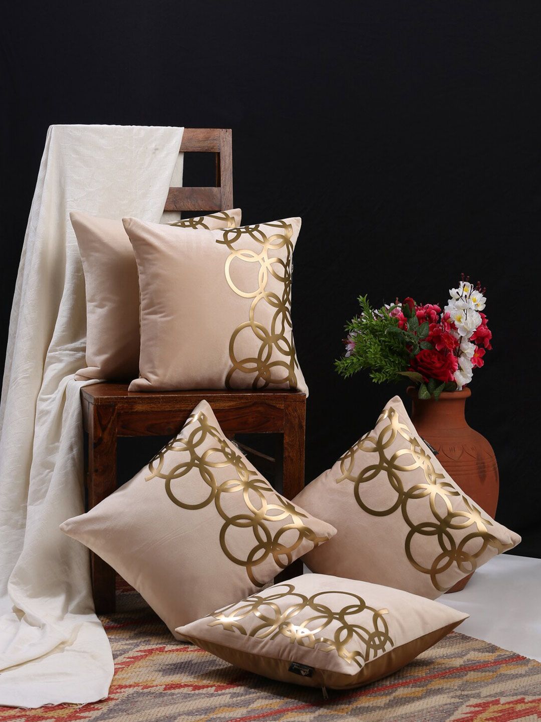 HOSTA HOMES Cream & Gold-Toned Set of 5 Geometric Velvet Square Cushion Covers Price in India